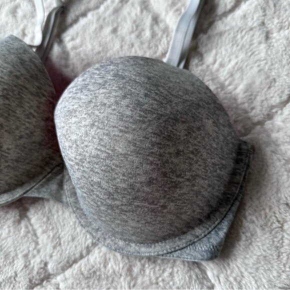 Victoria's Secret PINK | Wear Everywhere T-Shirt Lightly Lined Bra | Size 32DD - Picture 4 of 11